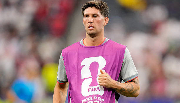 Inter Milan gia nhập cuộc đua giành chữ ký John Stones