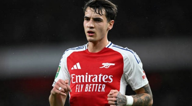 Arsenal chính thức bán đứt Jakub Kiwior cho Porto