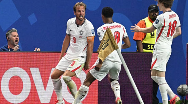 Ngược dòng tại World Cup, Gordon so sánh Harry Kane với Messi