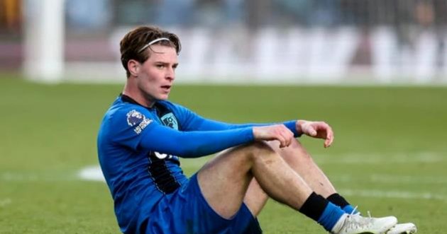 MU có dám phá vỡ nguyên tắc tài chính vì Alex Scott?