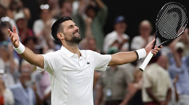 Djokovic mong được đá 90 phút như Messi
