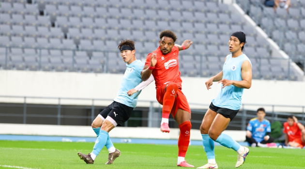 Việt Nam hạ Yongin FC 2-1 nhờ Xuân Son