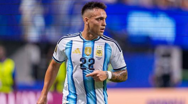Tin đồn chuyển nhượng tối 9/7: Messi giục Barca mua Lautaro Martinez; Tchouameni từ chối Man Utd