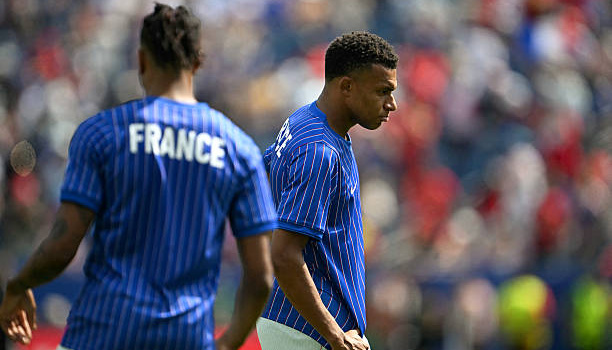 Pháp 2-0 Morocco: Mbappe và Dembele đưa Les Bleus vào bán kết World Cup