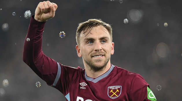 Jarrod Bowen chính thức bám trụ tại West Ham ở Championship