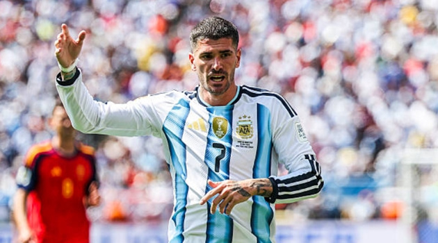 De Paul phản pháo thuyết âm mưu nhắm vào tuyển Argentina
