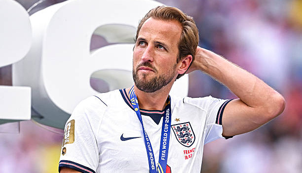 Gạt Harry Kane, Gallas nêu tên chủ nhân Quả bóng vàng