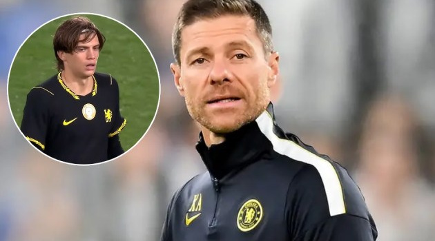 Fan Chelsea tin tân binh Palestra sẽ đẩy Reece James dự bị