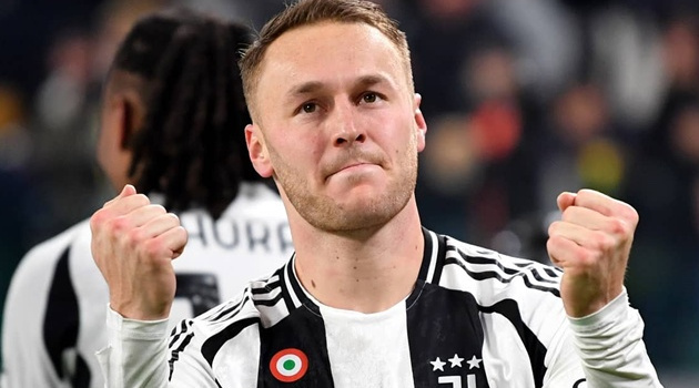 Juve bật đèn xanh nhả Koopmeiners cho MU