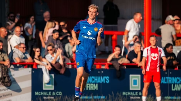 Man Utd thanh lý Toby Collyer cùng 3 sao trẻ