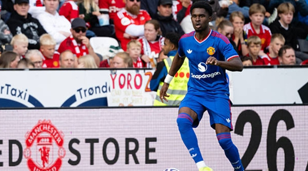 Man Utd từ chối bán đứt Jaydan Kamason cho Southampton