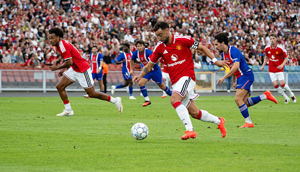 Soi trận Man United vs Leeds: Bài test bản lề tại Dublin
