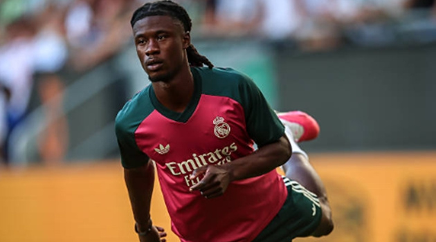 Vì sao Man Utd khát khao chiêu mộ Eduardo Camavinga?