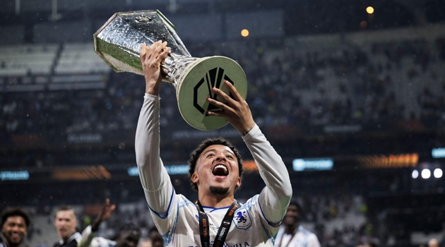 Bến đỗ nào cho Jadon Sancho sau khi chia tay Man Utd?