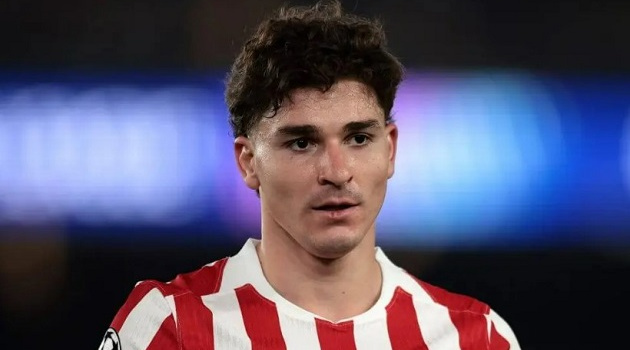 Julian Alvarez đi hay ở sau một tuần trở lại Atletico?