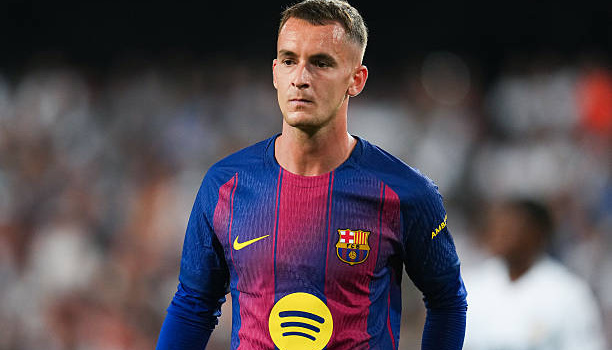 Barca gây áp lực lên Mendes để thanh lý Marc Casado