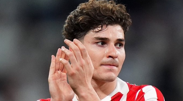 Atletico phẫn nộ từ chối bán Alvarez cho Barca