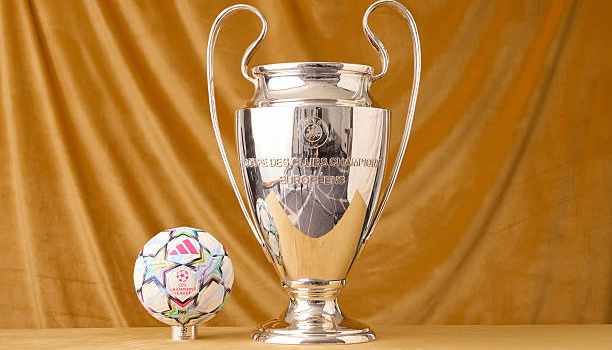 Kết quả bốc thăm Champions League: Arsenal đối đầu Real; MU so tài Bayern