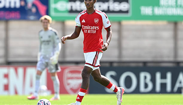 Arsenal chốt tương lai sao mai Salmon sau bom tấn 55 triệu bảng