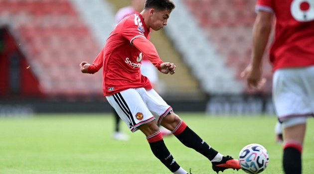 Đã đến lúc Carrick ngừng lãng phí Shea Lacey ở đội U21 Man United