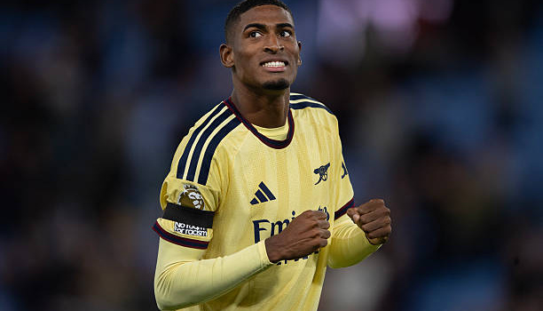 Arsenal nguy cơ mất bộ đôi trụ cột ở đại chiến với Chelsea