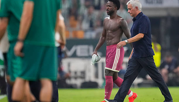 Mourinho bênh vực học trò, ví chiến thắng của Betis như trúng số
