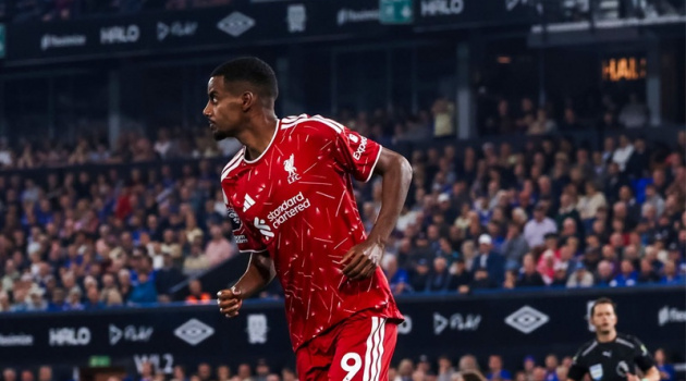 Chấm điểm Liverpool: Isak vào phom; Gakpo rực sáng
