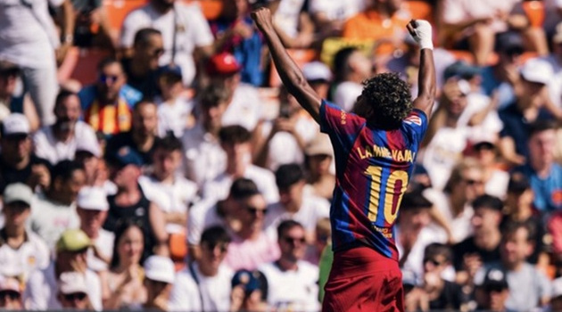 Barcelona nã 17 bàn sau 4 trận để thống trị tuyệt đối La Liga
