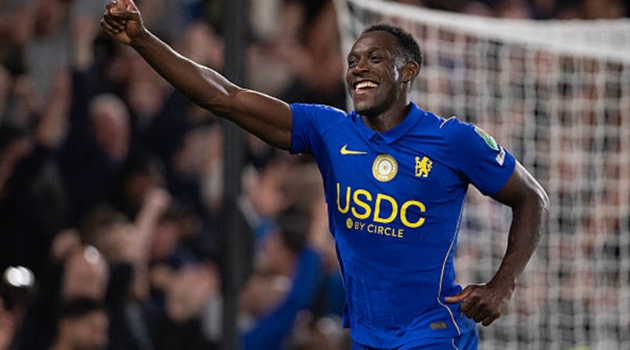 Hasselbaink ca ngợi bản hợp đồng Welbeck của Chelsea