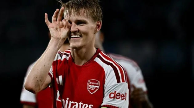 Bản lĩnh nhà vô địch của Odegaard trên đất Ý