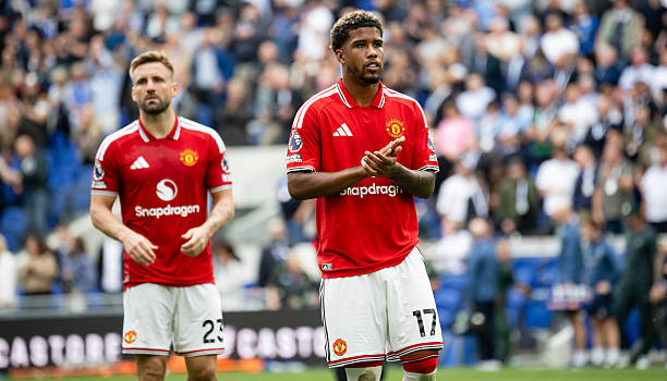 HLV Ancelotti triệu tập tân binh MU, gạch tên Casemiro và Cunha