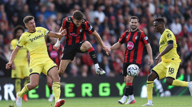 Rượt đuổi nghẹt thở, Bournemouth chia điểm với Brentford