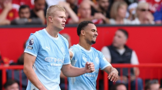 Haaland nổ súng, 10 người Man City đánh bại MU tại Old Trafford