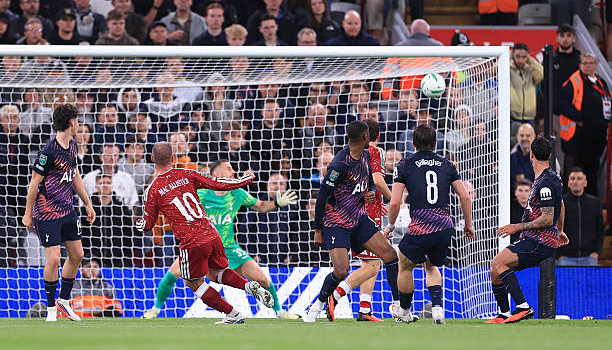 Liverpool thắng áp đảo Tottenham nhờ loạt siêu phẩm đỉnh cao