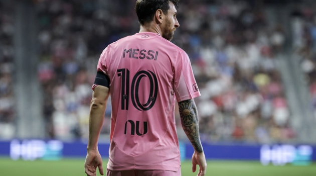 Diego Simeone khẳng định Messi xứng giành Quả bóng Vàng 2026