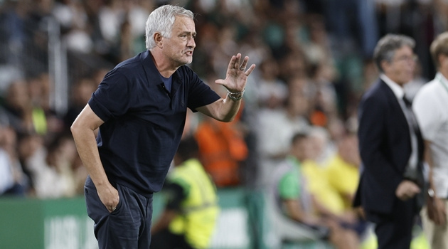 Lời cảnh báo của Kane về kỷ nguyên Mourinho tại Real Madrid