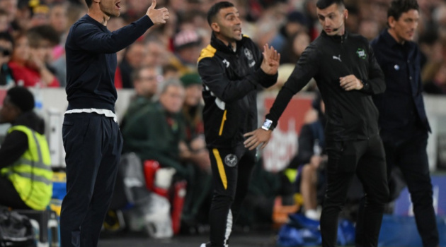 Alonso bị nghi dằn mặt ban lãnh đạo Chelsea vì thiếu nhân sự