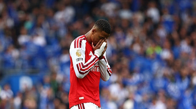Konsa vạch trần sai lầm hàng thủ Arsenal trước Brighton