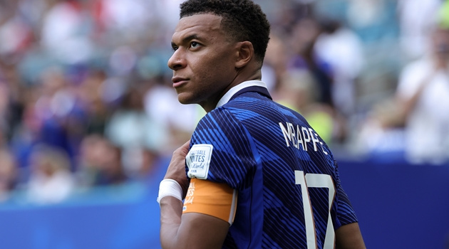 Zidane hé lộ kế hoạch sử dụng Mbappe ở tuyển Pháp