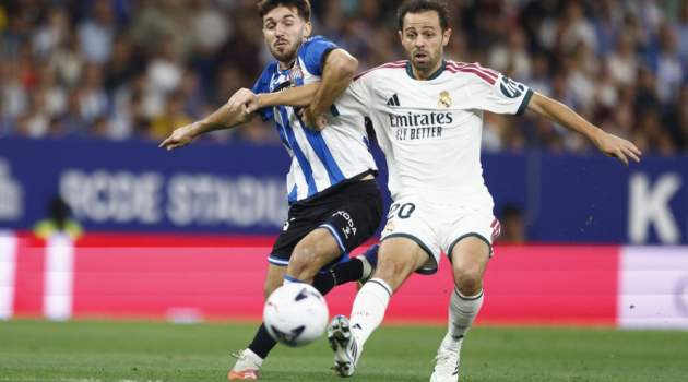Mourinho không thể tiếp tục mắc sai lầm với Bernardo Silva