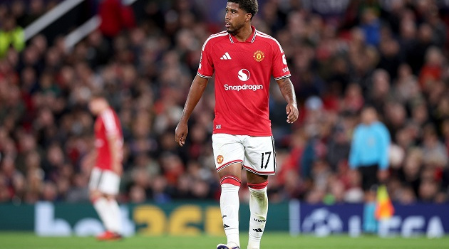 CĐV tố Chelsea lừa Man Utd vụ Andrey Santos