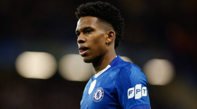 Chelsea kiên quyết giữ Estevao trước sự dòm ngó của Real