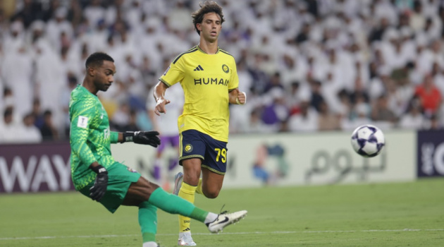 Điều khoản hợp đồng có thể ngăn Joao Felix trở lại Barcelona