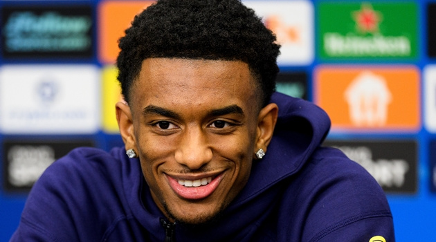 MU sáng cửa mượn Balde sau cái gật đầu từ Barca