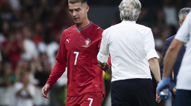 HLV Jesus phản hồi tâm thư vạch trần sự thật của Ronaldo