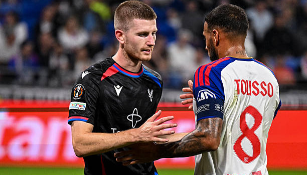 Lyon thắng nghẹt thở Crystal Palace với tỷ số 3-2