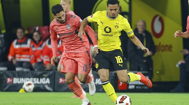 Ethan Nwaneri khẳng định giá trị tại Borussia Dortmund
