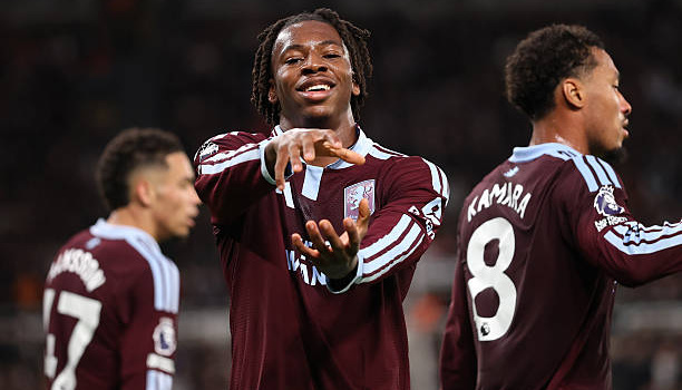 Thắng nhọc nhằn Newcastle, Aston Villa nối dài đà hồi sinh