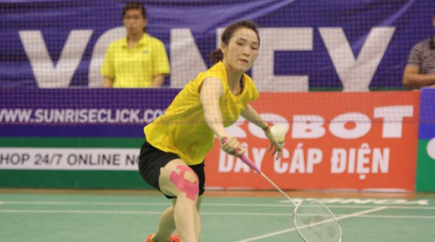 Vợ chồng Tiến Minh cùng thua tại tứ kết