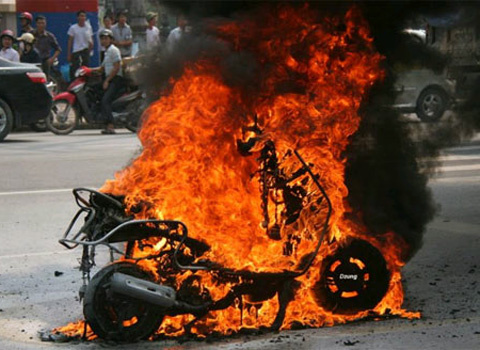 Hà Nội: Phát hiện cây xăng ở quận Cầu Giấy không đạt chuẩn